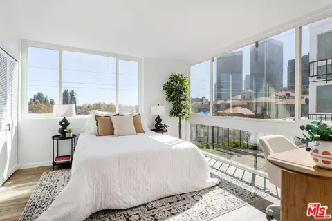 Bedroom - 9950 Durant Dr #406, Beverly Hills, CA 90212 photo 1 of 9
