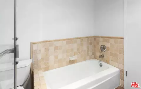 Bath - 9950 Durant Dr #406, Beverly Hills, CA 90212 photo 2 of 2