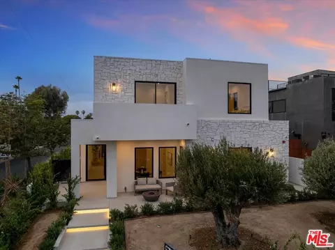 12625 Preston Way, Los Angeles, CA 90066
