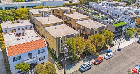 2727 3rd St, Santa Monica, CA 90405