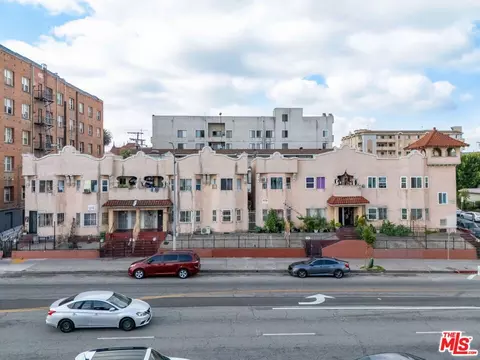 2214 W 8th St, Los Angeles, CA 90057