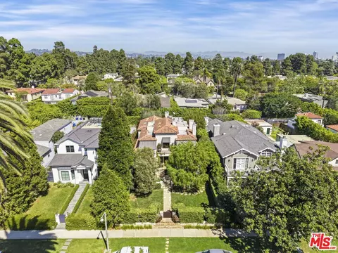 423 22nd St, Santa Monica, CA 90402