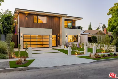 12035 Navy St, Los Angeles, CA 90066