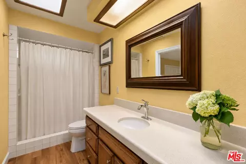 Bath - 760 Hillside Dr, Solvang, CA 93463 photo 3 of 3