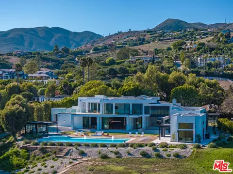 27715 Pacific Coast Hwy, Malibu, CA 90265