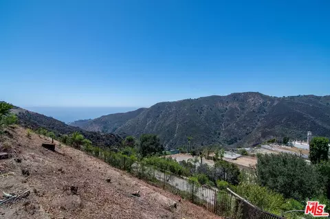 16748 Monte Hermoso Dr, Los Angeles, CA 90272