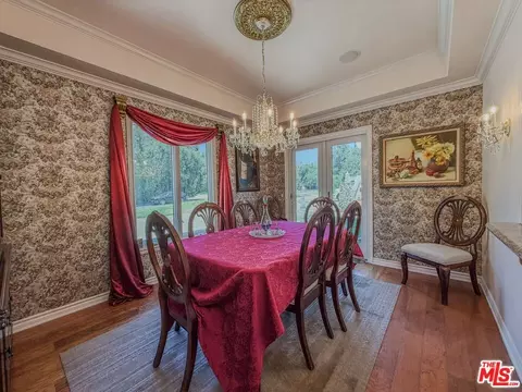 Dining - 28342 Shadowland Cir, Silverado, CA 92676 photo 1 of 3