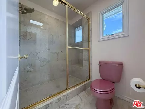 Bath - 28342 Shadowland Cir, Silverado, CA 92676 photo 1 of 12