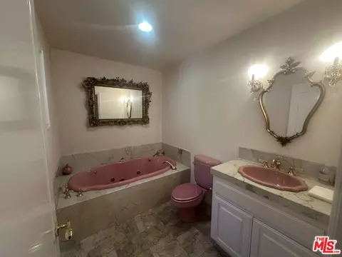 Bath - 28342 Shadowland Cir, Silverado, CA 92676 photo 11 of 12