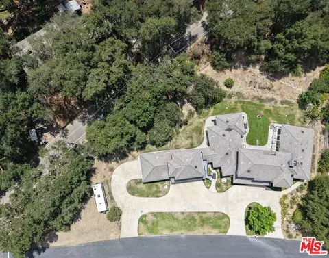 View/Area - 28342 Shadowland Cir, Silverado, CA 92676 photo 2 of 2