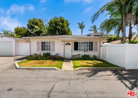 384 E 16th St, Costa Mesa, CA 92627 photo 6
