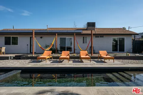 Exterior - 61664 Crest Circle Dr, Joshua Tree, CA 92252 photo 7 of 9