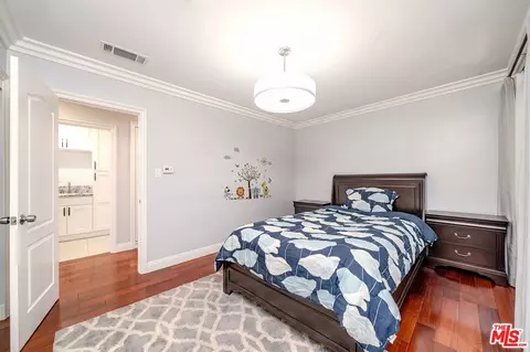 Bedroom - 2996 San Pasqual St, Pasadena, CA 91107 photo 3 of 3