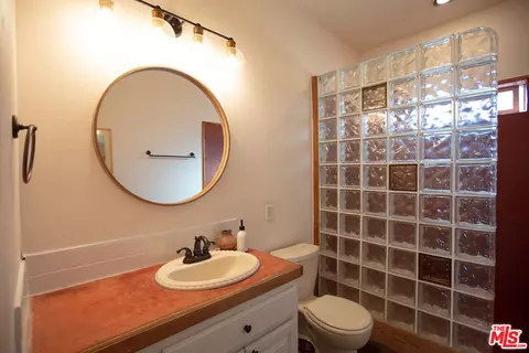 Bath - 6767 California Ave, Joshua Tree, CA 92252 photo 1 of 2