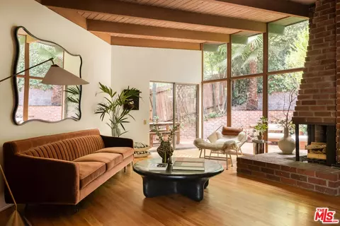 5730 Cazaux Dr, Los Angeles, CA 90068
