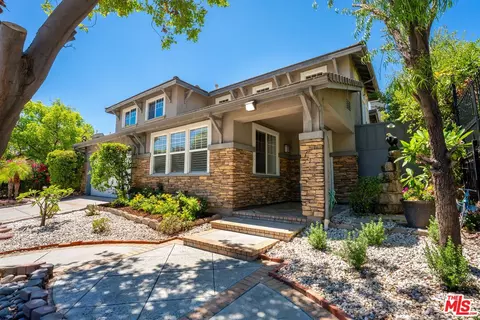 7701 Jordan Ave, Canoga Park, CA 91304