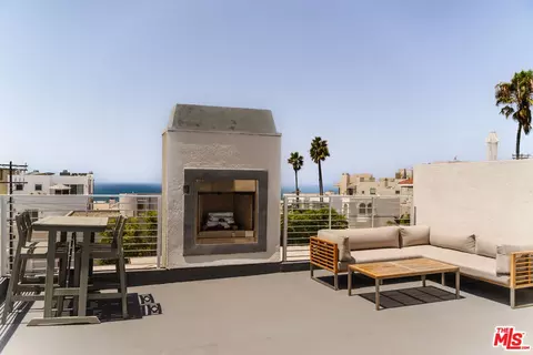 34 Galleon St, Marina Del Rey, CA 90292