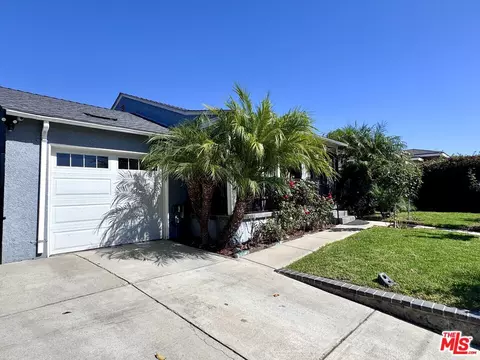 1063 W 132nd St, Gardena, CA 90247