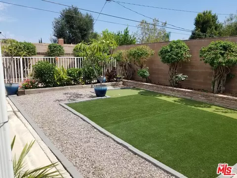 Exterior - 3328 Greenville Ave, Simi Valley, CA 93063 photo 3 of 4