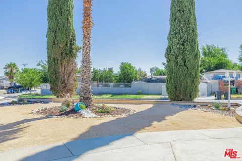 Exterior - 37739 Sumac Ave, Palmdale, CA 93550 photo 9 of 9