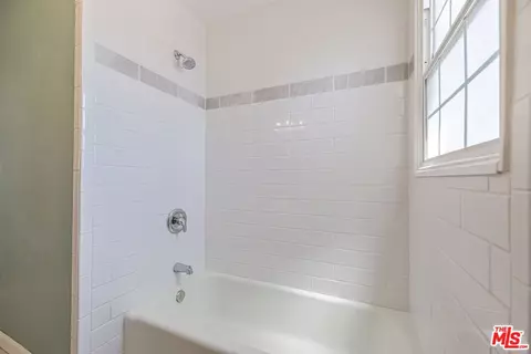Bath - 37739 Sumac Ave, Palmdale, CA 93550 photo 3 of 4