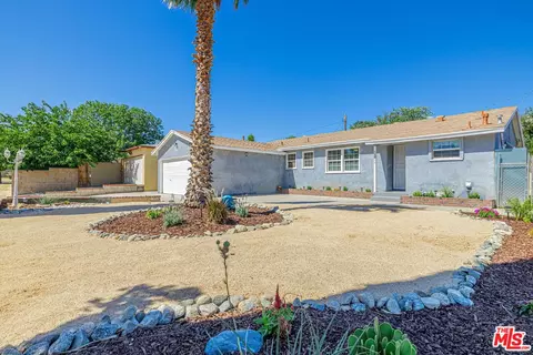 Exterior - 37739 Sumac Ave, Palmdale, CA 93550 photo 3 of 9