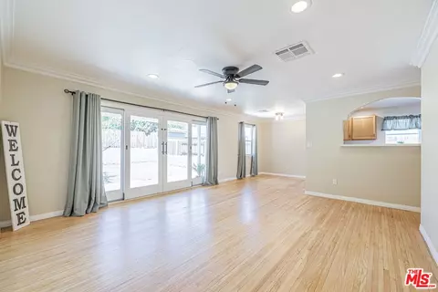 Living - 37739 Sumac Ave, Palmdale, CA 93550 photo 2 of 4