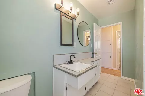 Bath - 37739 Sumac Ave, Palmdale, CA 93550 photo 4 of 4