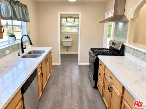 Kitchen - 37739 Sumac Ave, Palmdale, CA 93550 photo 1 of 3