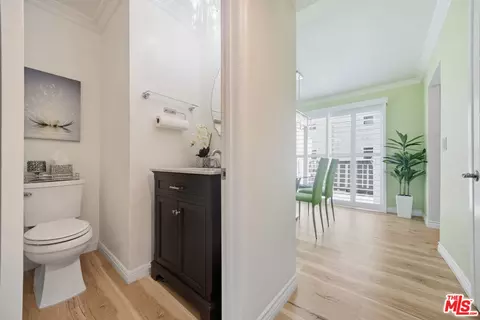Entry Way - 21730 Grace Ave #4, Carson, CA 90745 photo 2 of 6