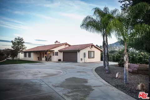 30135 Rolling Hills Dr, Valley Center, CA 92082