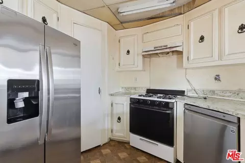 2601 E Victoria St #99, Compton, CA 90220 photo 8