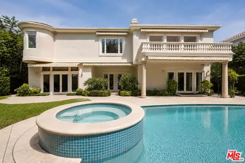 2285 Worthing Ln, Los Angeles, CA 90077