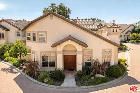 1256 Cravens Ln #3, Carpinteria, CA 93013