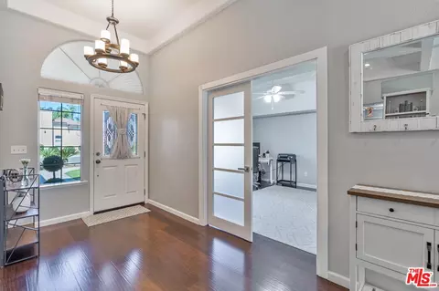Entry Way - 1459 Hillsboro Ave, Madera, CA 93637 photo 1 of 2