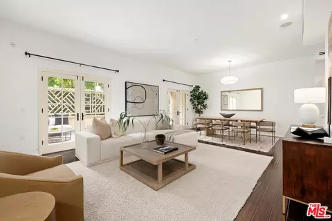 225 S Hamilton Dr #102, Beverly Hills, CA 90211