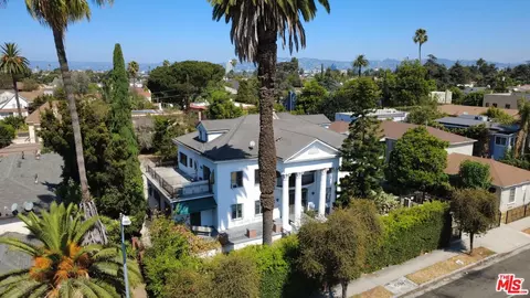 2241 Crenshaw Blvd, Los Angeles, CA 90016