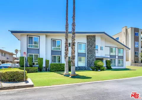 13000 Valleyheart Dr, Studio City, CA 91604