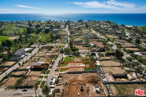 709 Swarthmore Ave, Los Angeles, CA 90272