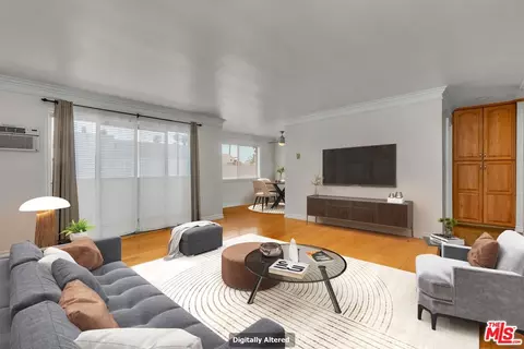 1021 12th St #303, Santa Monica, CA 90403