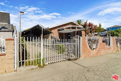 10313 Croesus Ave, Los Angeles, CA 90002