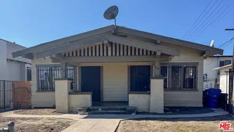 624 E 49th St, Los Angeles, CA 90011