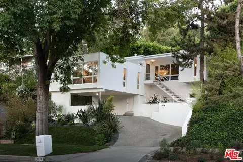 14018 Valley Vista Blvd, Sherman Oaks, CA 91423