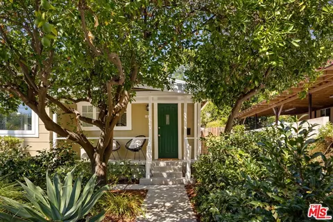 1015 Milwaukee Ave, Los Angeles, CA 90042