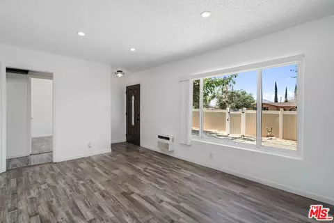 Living - 38538 30th St, Palmdale, CA 93550 photo 2 of 2
