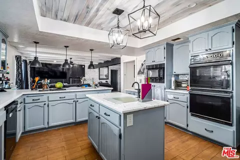 Kitchen - 42706 20th St, Lancaster, CA 93534 photo 4 of 4