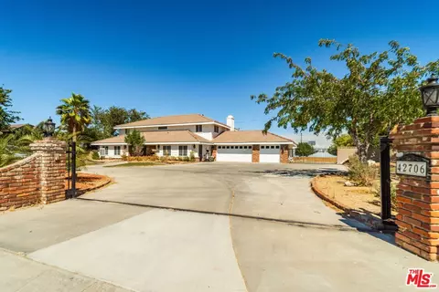 Other - 42706 20th St, Lancaster, CA 93534 photo 2 of 14