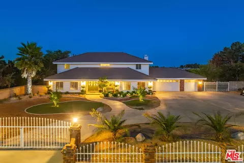 Exterior - 42706 20th St, Lancaster, CA 93534 photo 11 of 11