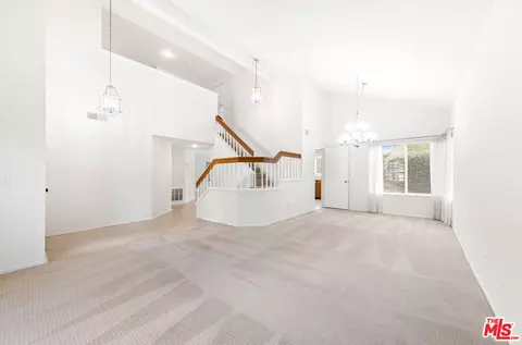 Living - 4188 Trailcrest Dr, Moorpark, CA 93021 photo 1 of 7