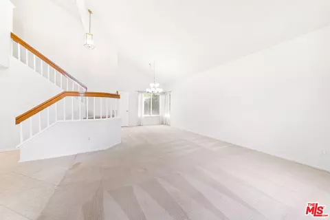 Living - 4188 Trailcrest Dr, Moorpark, CA 93021 photo 3 of 7